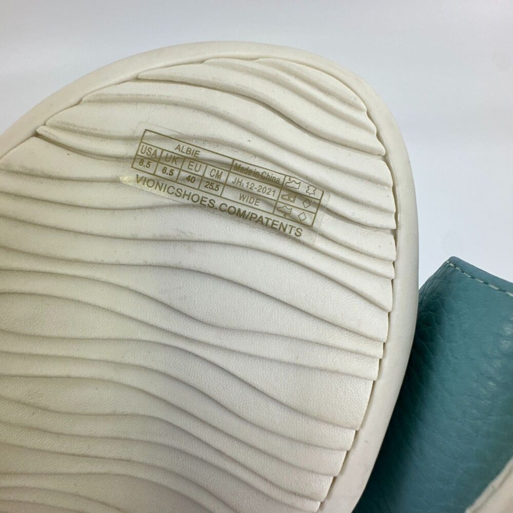 Vionic Albie Sandal Slingback Buckles Teal Blue Leather Comfort Womens 8.5 Wide - Picture 16 of 16